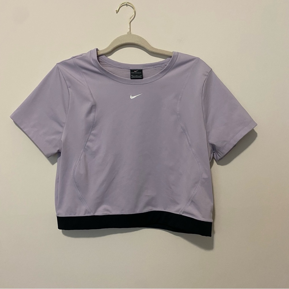 Nike Aeroadapt Lavender Cropped Athletic Top XXL
